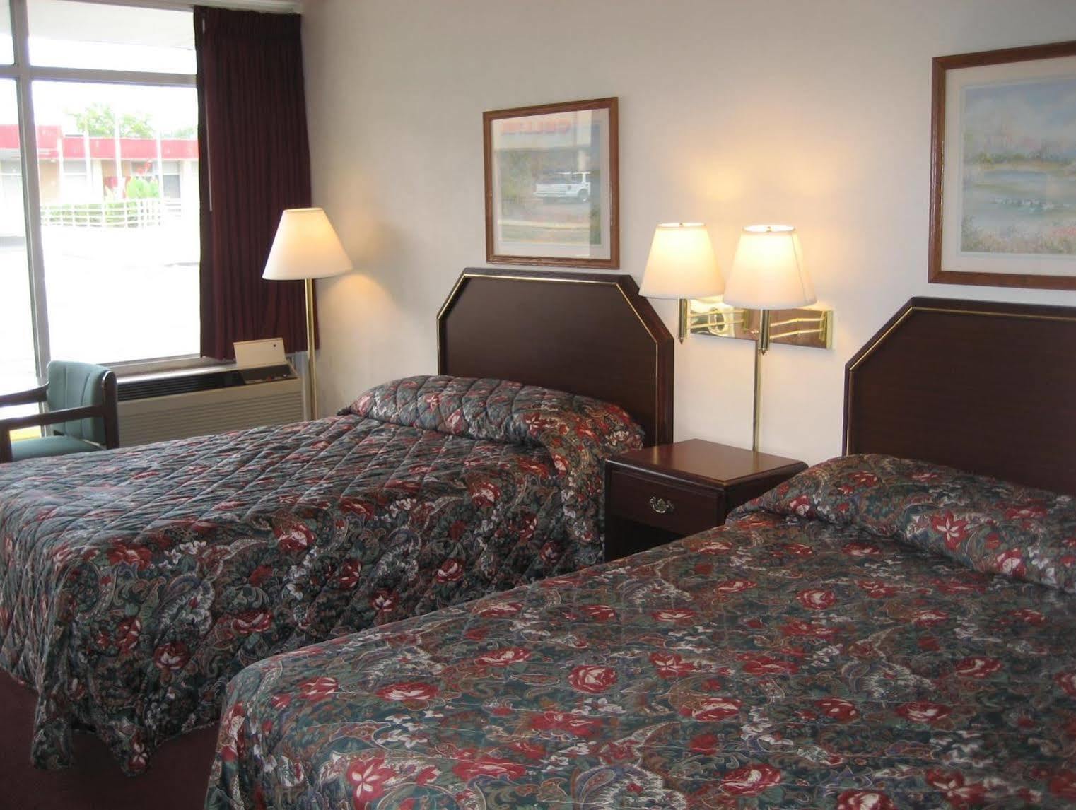 Sands Central Inn Hot Springs Dış mekan fotoğraf